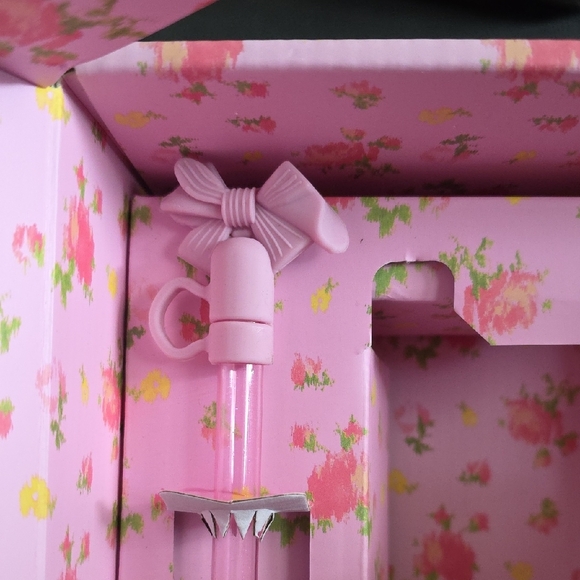 Stanley 40 Oz Pink Floral Insulated Mug - Picture 4 of 7